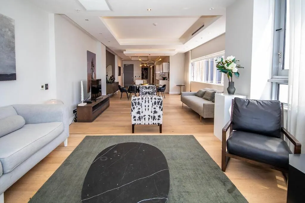 2201 Pullman 3 Bedroom Penthouse Cape Town Apartment